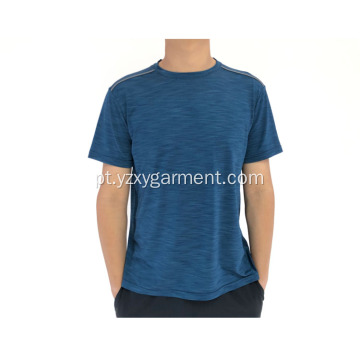Camiseta azul escuro de verão